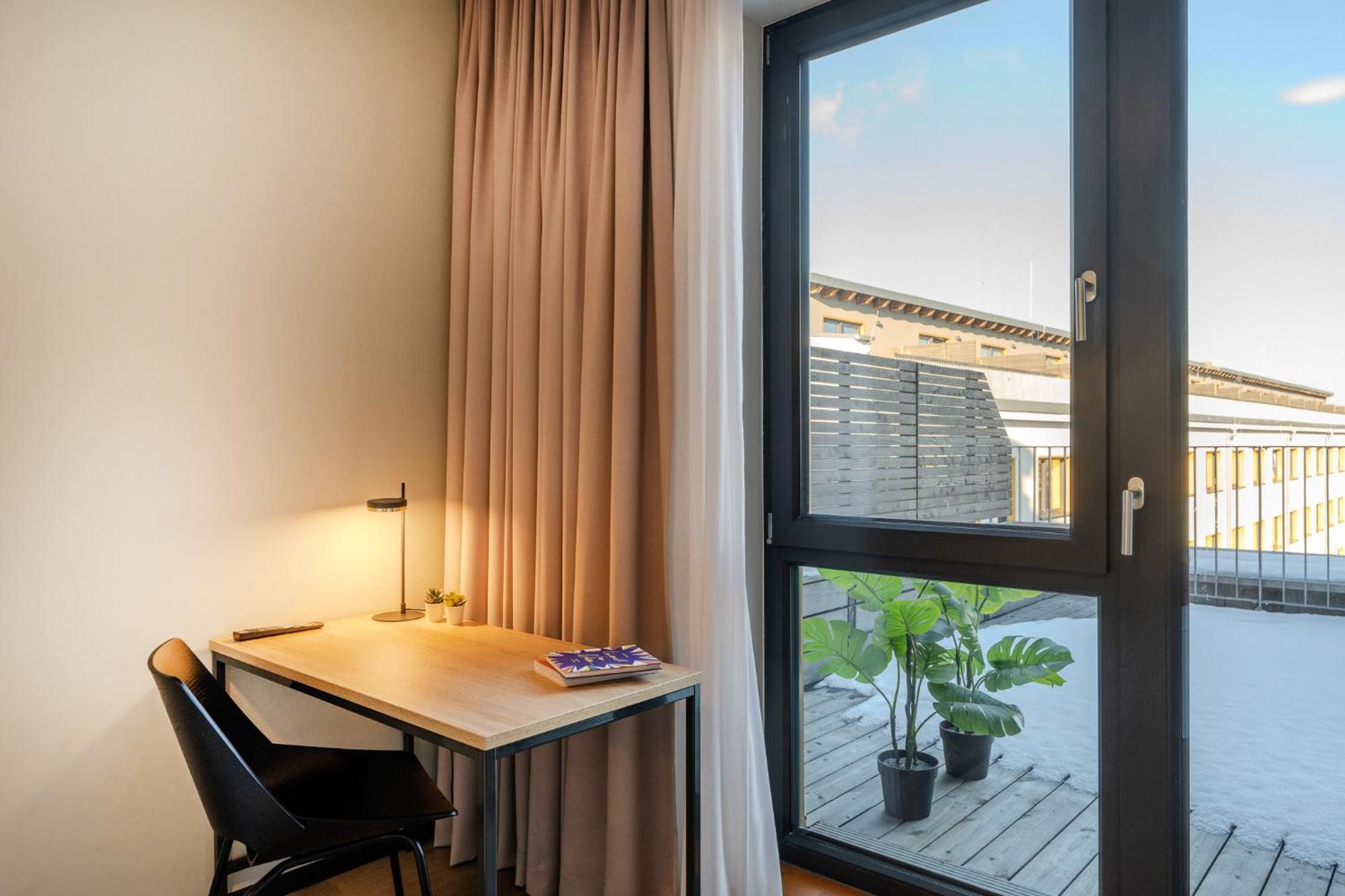 The Base Berlin One Hotell Eksteriør bilde